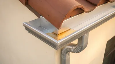 Gutter Cleaning in Laguna Hills, CA