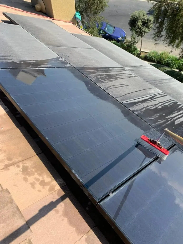 Professional Window Cleaning in Laguna Hills, Sliding Door