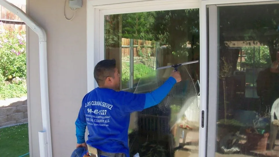 Professional Window Cleaning in Laguna Hills, 2nd Story